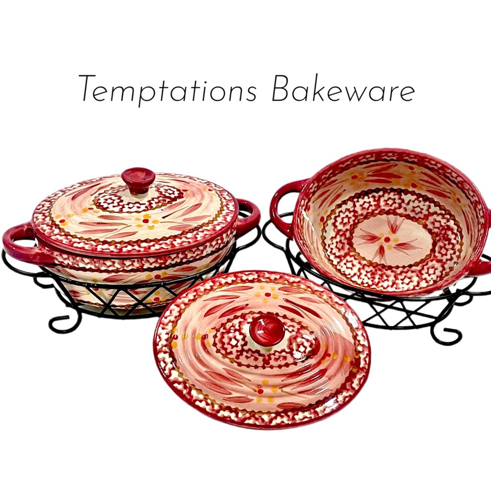 TEMPTATIONS Old World Cranberry Red 9 oz Ramekins & Serving Baskets Set of 2 EUC